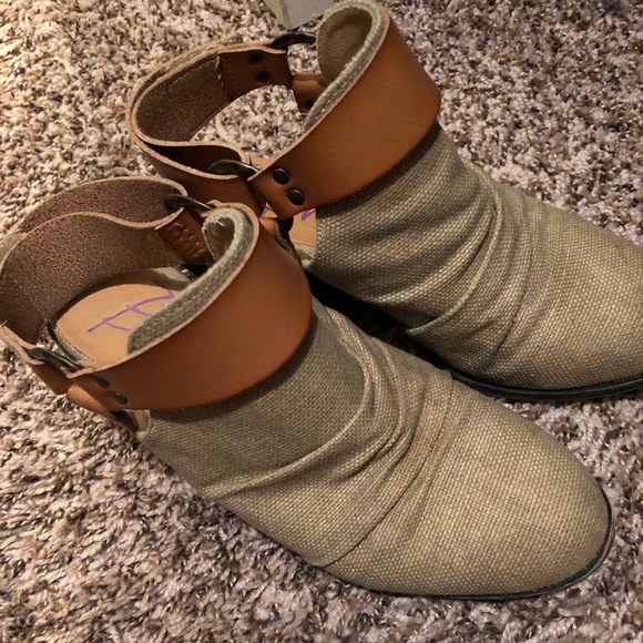 Blowfish | Shoes | Booties | Poshmark